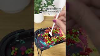 This is my new tool for filling candy cones 😎🧹