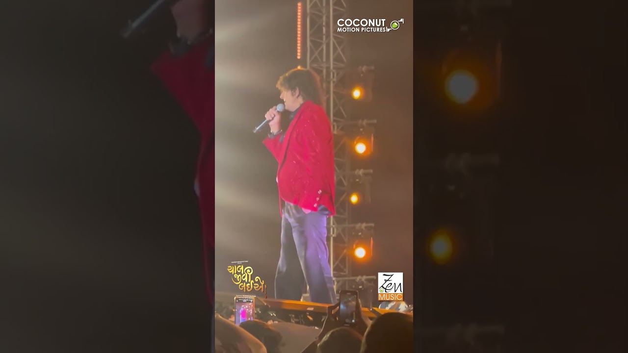 The legendary Sonu Nigam performing ‘Pa Pa Pagli’ live on stage | Chaal Jeevi Laiye | 7th Year