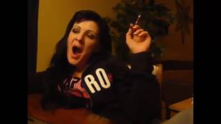 SMOKING BEFORE SLEEP SEXY SMOKER.MP4