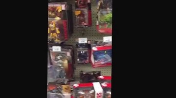 Combiner Wars Dragstrip with Comic!