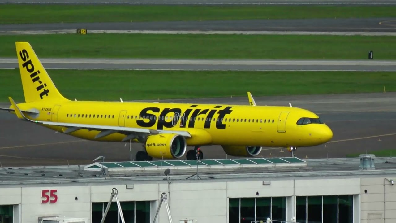 (4K) ШТОРМ В МЕЖДУНАРОДНОМ АЭРОПОРТУ ОРЛАНДО #наблюдениезасамолётами #новый