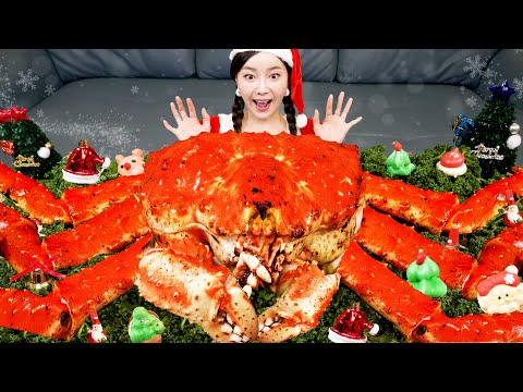 <strong>Merry</strong> Christmas🎄 메리 크리스마스 킹크랩 &amp;amp; 디저트 먹방 🎅 King Crab Seafood Christmas Desserts Mukbang <strong>ASMR</strong> Ssoyoung