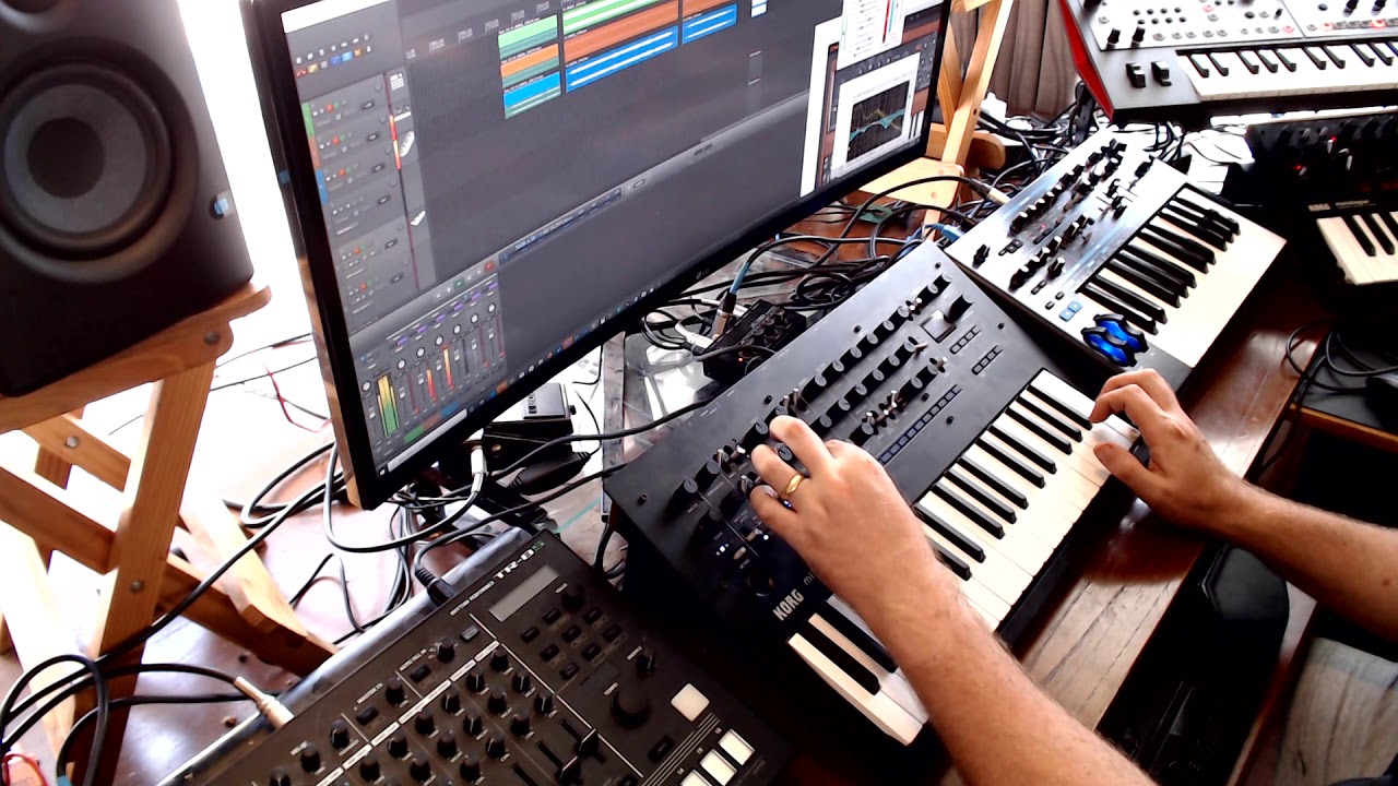 Synth jam with the Minilogue XD Arpeggiator YouTube