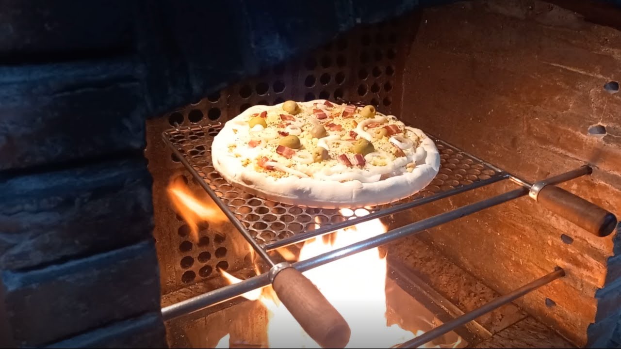 PIZZAS NA CHURRASQUEIRA