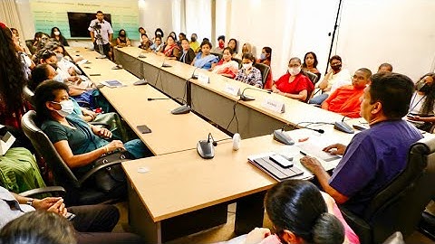 රට බංකොලොත් වෙලාවේ අගමැති ගෙනා අරුම පුදුම කැබිනට් පත්‍රිකාව විපක්ෂ නායක සජිත් හෙලිකරයි.