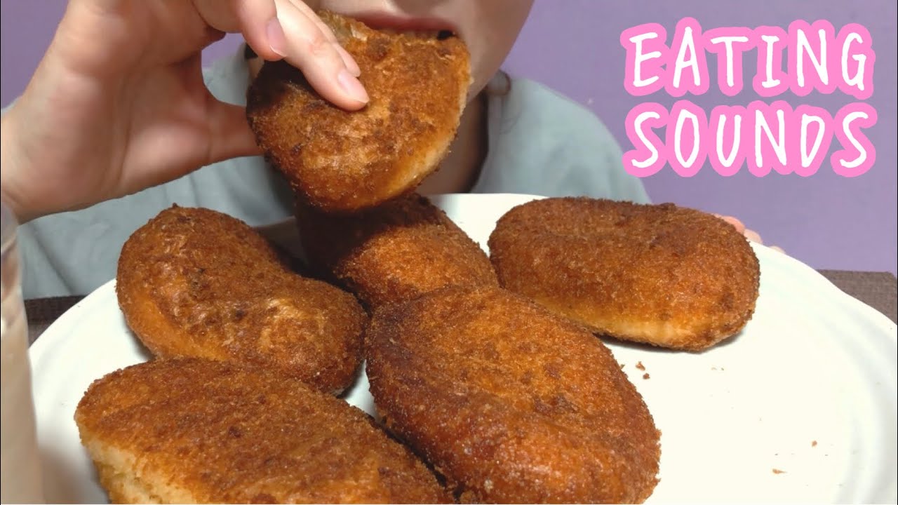 《Eating sounds》カレーパン!Curry bread!