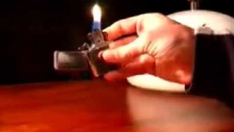Классный супер фокус с зажигалкой Zippo