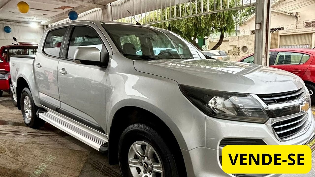 VENDE-SE Chevrolet S10 LT diesel automática 2.8 cabine dupla 2017