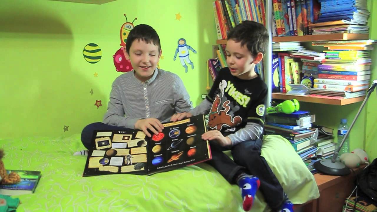 Enciclopedia increíble Larousse: El Universo