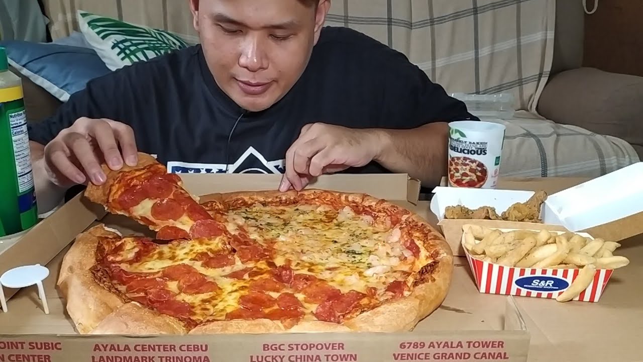 S&R Pizza with Wings, Fries at Fried Chicken