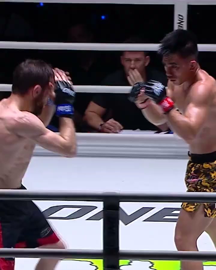 Joshua Pacio and Mansur Malachiev went NUTS in this battle between top strawweight MMA contenders! ?