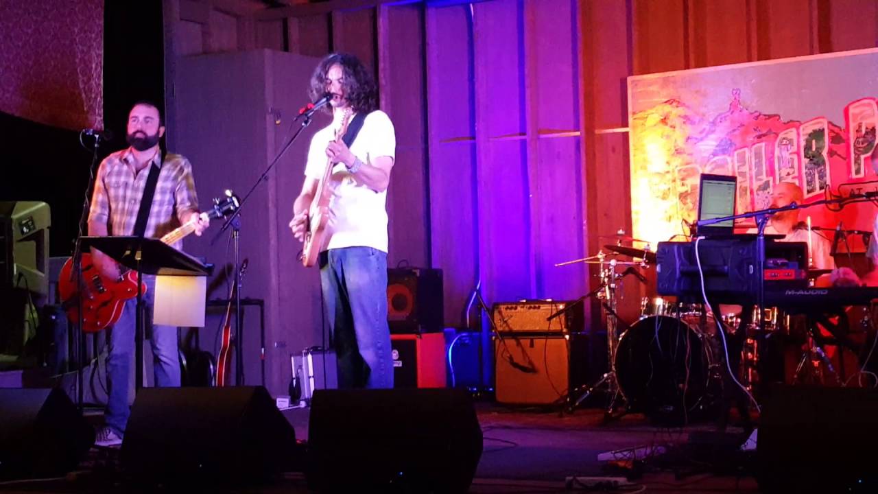 AWESOME SOUND Ween Tribute Band DOCTOR ROCK 10/21/16 Lola's Trailer Park Fort Worth TX