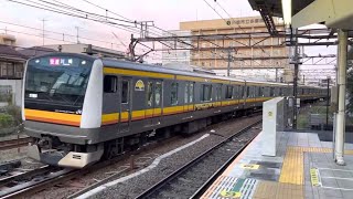 南武線E231系N12編成が登戸駅2番線に到着するシーン