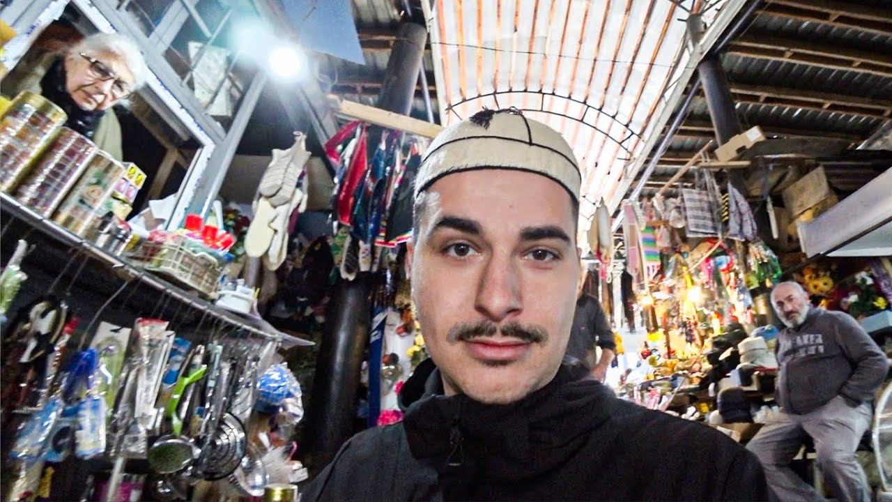 Satul din Georgia unde nimeni nu vorbeşte englezǎ dar toți îți dau de mâncare