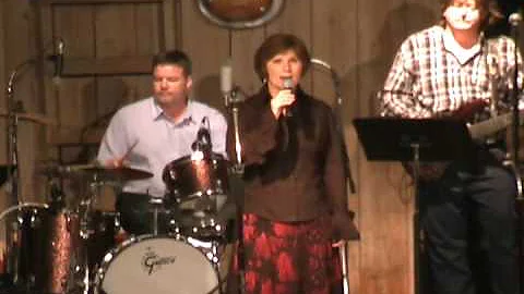 Susan Tomes Laws sings Unchained Melody at Renfro ...