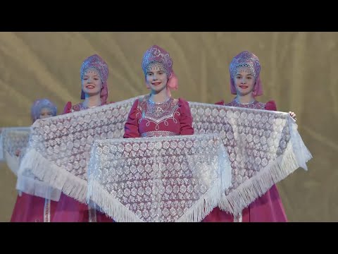 'Кружева Елецкие', Ансамбль 'Сударушка'. 'Eletsky Lace', Ensemble 'Sudarushka'.