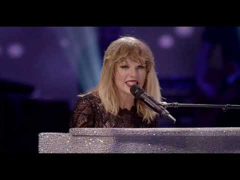 taylor-swift---all-too-well-(live-from-super-saturday-night-concert)-full-hd