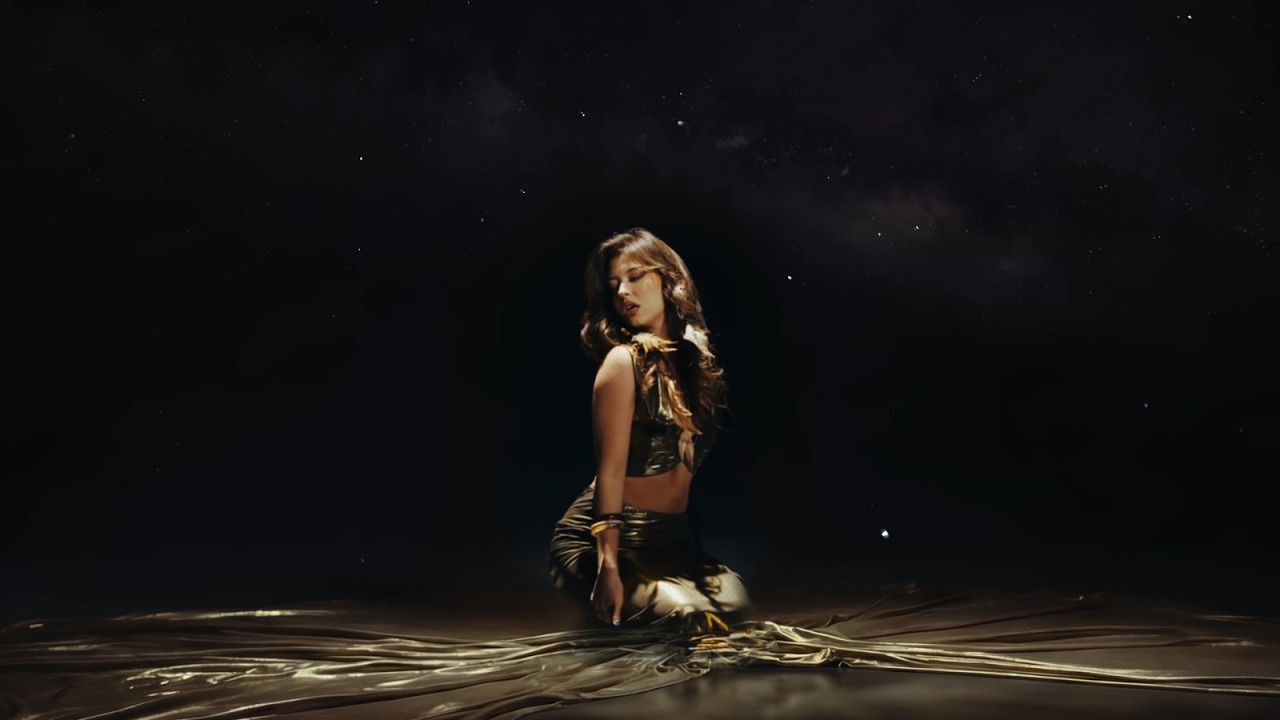 Ver Petra x Dj Project - Gravity (Official Music Video) no YouTube Ver Petra x Dj Project - Gravity (Official Music Video) no YouTube