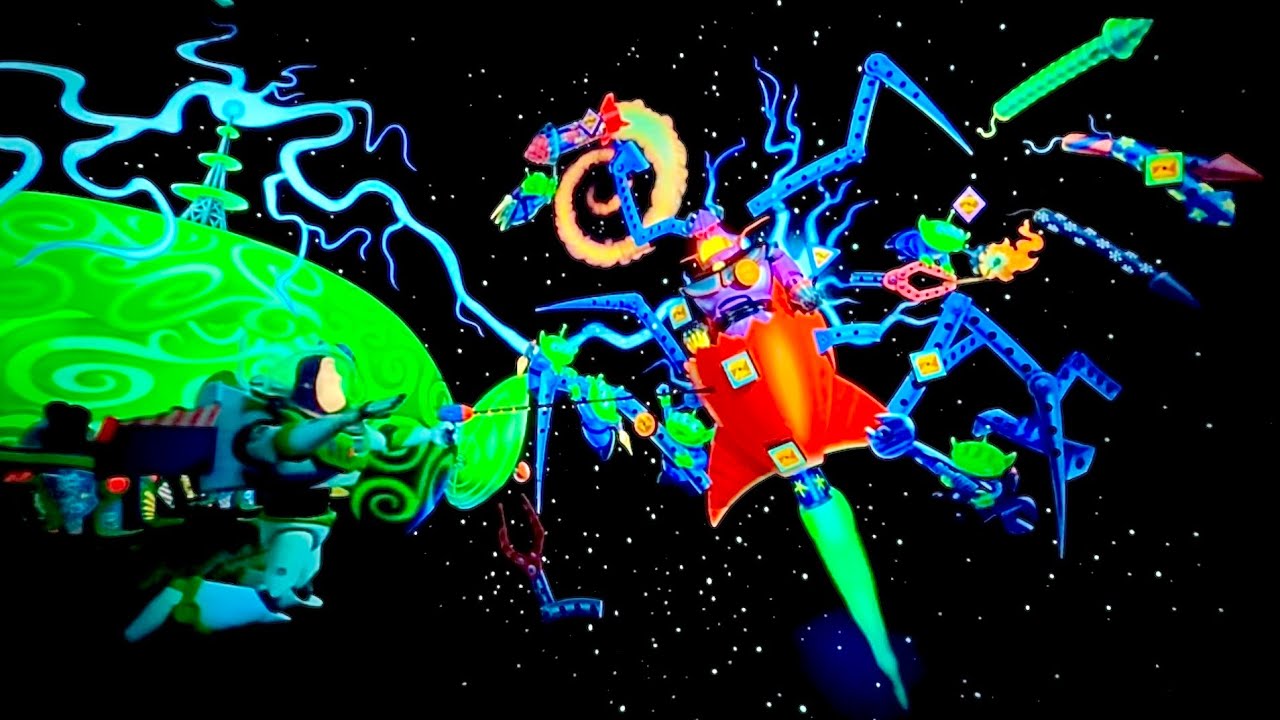 Buzz Lightyear Laser Blast 『バズ・ライトイヤーのレーザーブラスト』 on-ride POV (乗車映像) / Disneyland Paris (フランス)