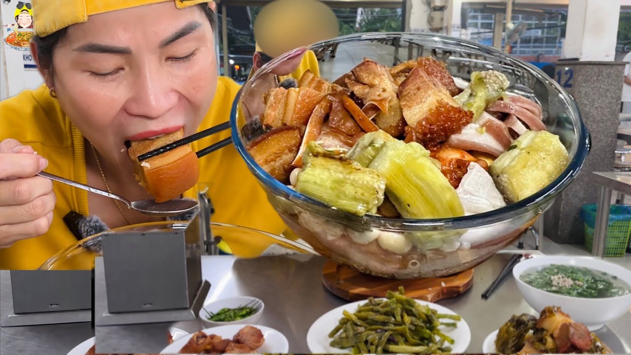 LẤY HẾT SỨC MÌNH ĐỂ ĂN THAU CƠM CỦA QUÁN KHIẾN MỌI NGƯỜI SỮNG SỜ KHÔNG NÓI THÀNH LỜI