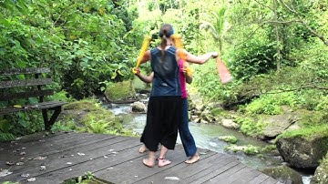 Partner Poi: Over and Under (Beginner to Intermediate Tutorial)