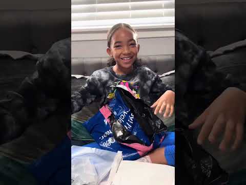 Kailana Duncan - EveryTurn unboxing