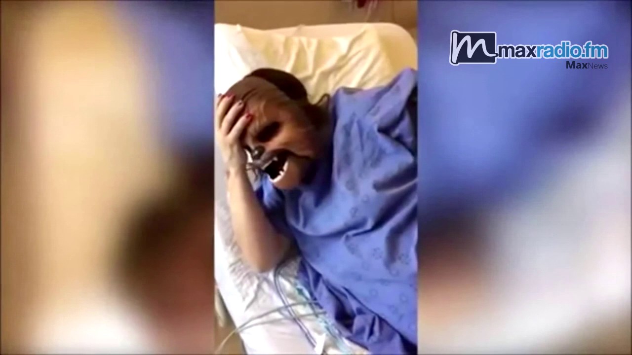 Woman giving birth with Chewbacca mask! YouTube