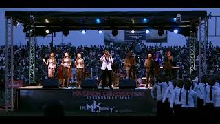 Mike Kalambay - Azali se ye moko (Live Lubumbashi)