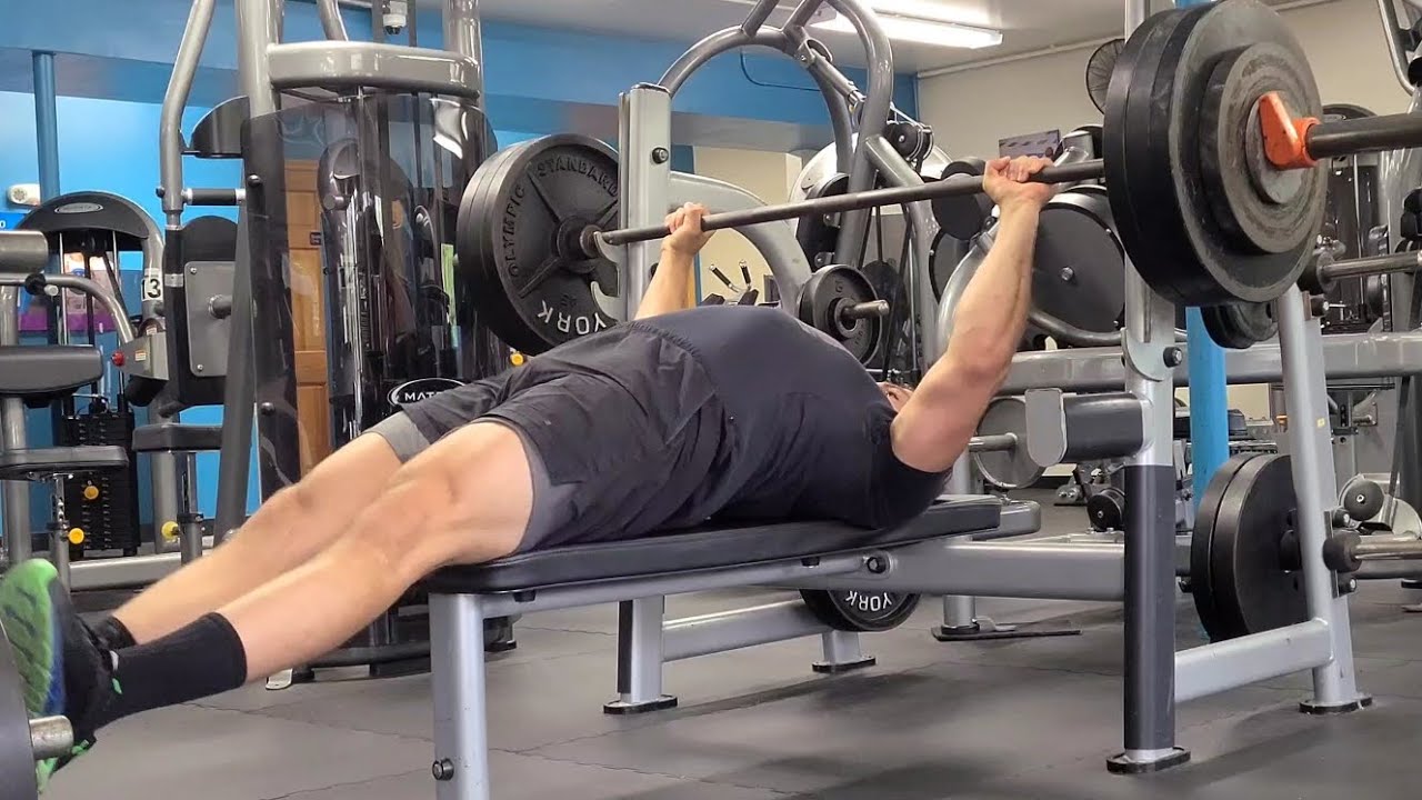 370 Pound Bench Press without Leg Drive - YouTube