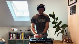 Miami Preview โ Left of Center 35-Min Mix | Caribou โข Floating Points โข Yelle