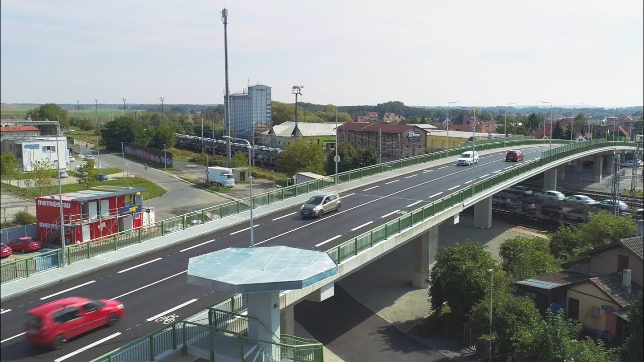 Výstavba mostu v Lysé nad Labem