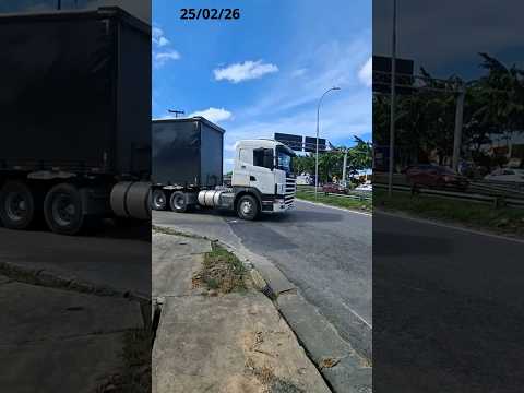 olha a carreta passando ...