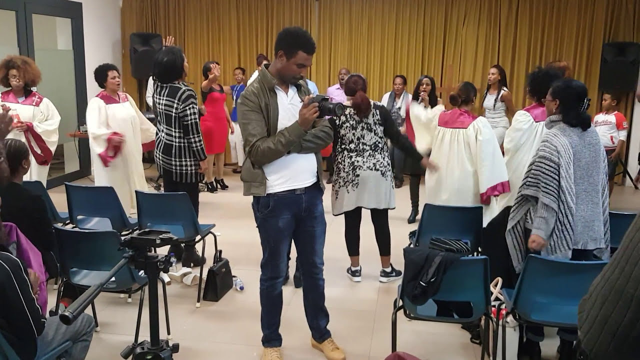 yoni and sosi At Perth Australia YouTube