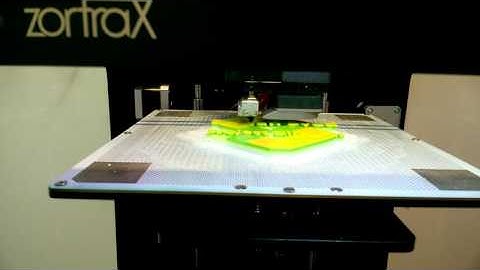 Demo of a Zortrax 3D printer