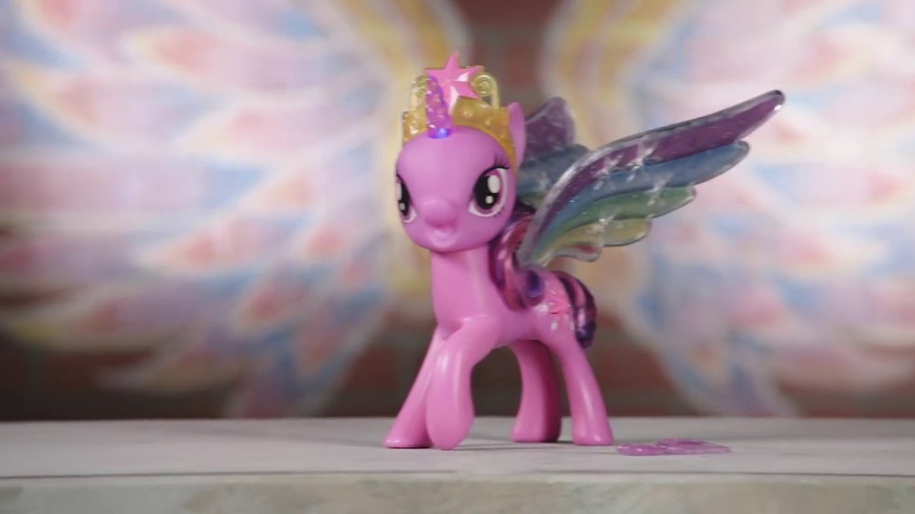 My Little Pony Rainbow Wings Twilight Sparkle -- Pony Figure with Lights  and Moving Wings - My Little Pony