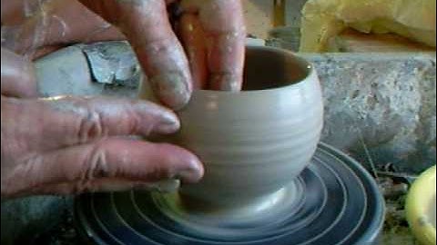 SIMON LEACH - Throwing 