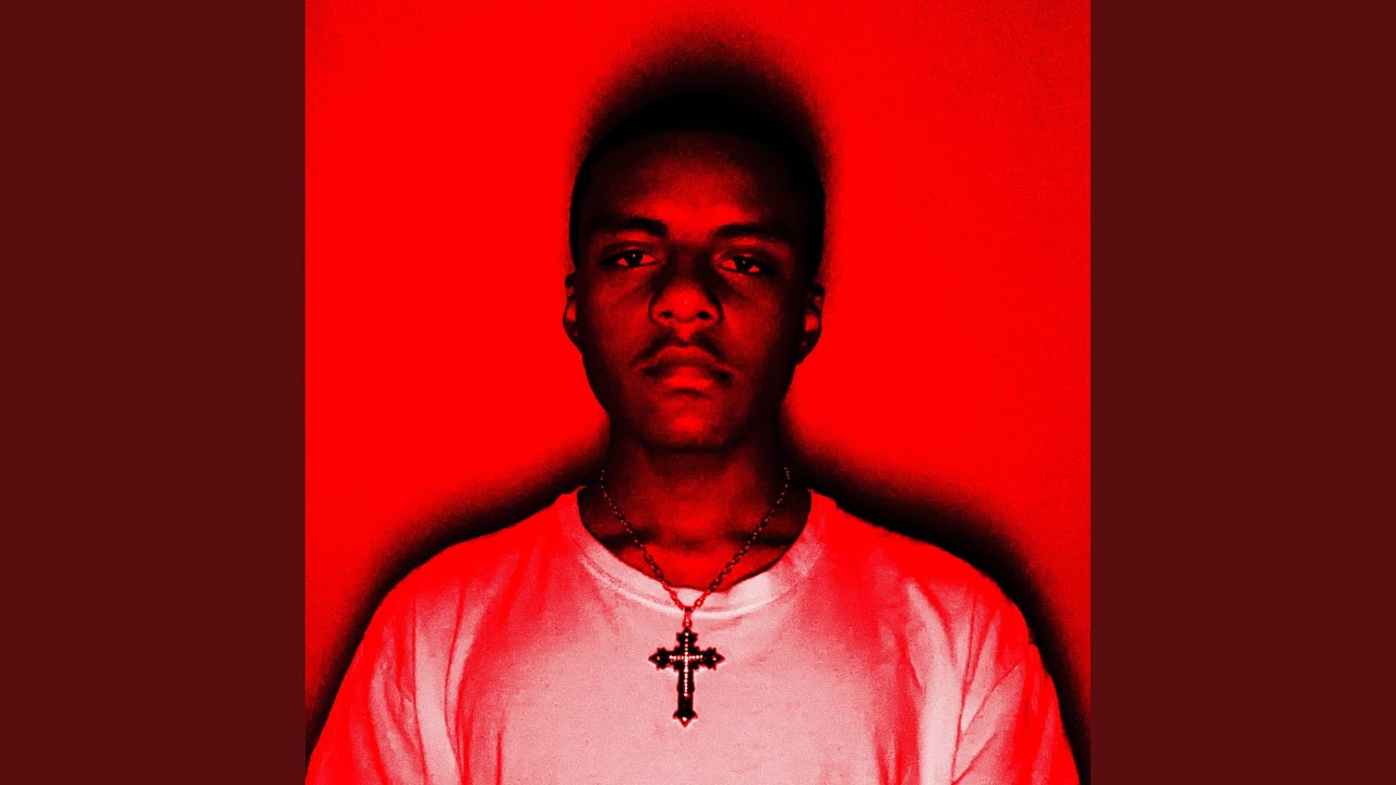 Guarda STAR su YouTube Guarda STAR su YouTube