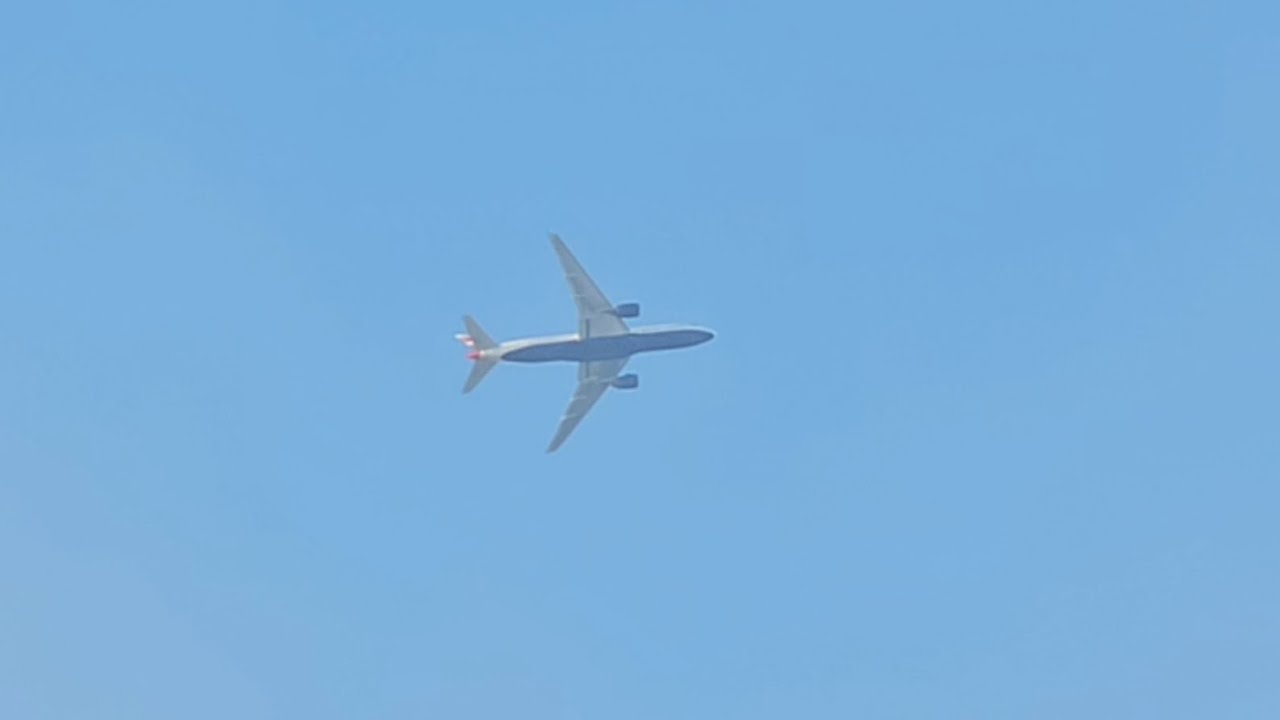 (2 Reverse Ops Go arounds) British Airways Boeing 777-200ER Landing in San Diego!