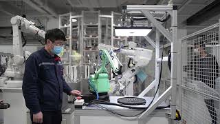 Bearing sorting robot