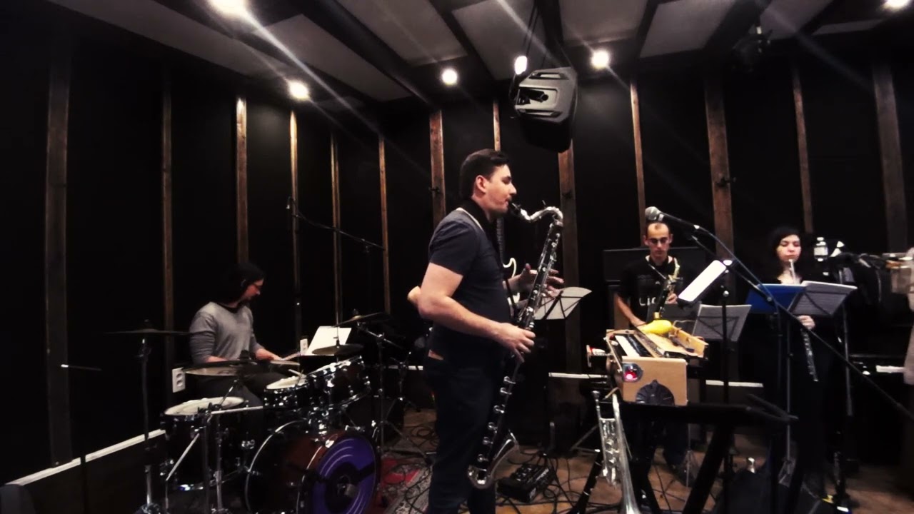 Assista a The Sublimation of an Oak - Light - Full Band Live Session 25/02/2024 no YouTube