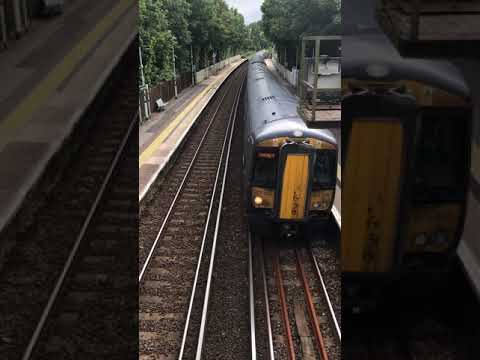 Class 375 |