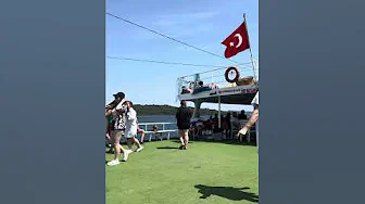 Defne Dans