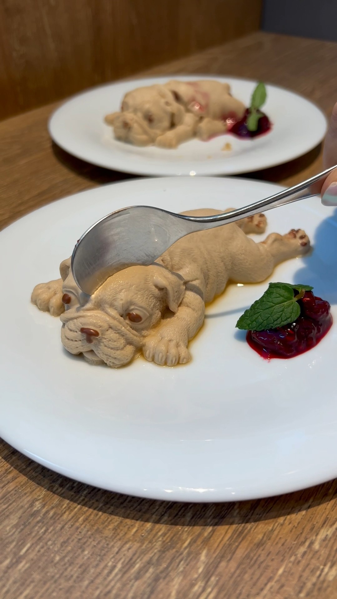 リアルすぎるスイーツ『ワンナコッタ』 Dog Panna Cotta Cake