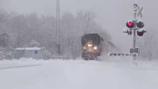 Amtrak 350 flies through a blizzard at 100mph