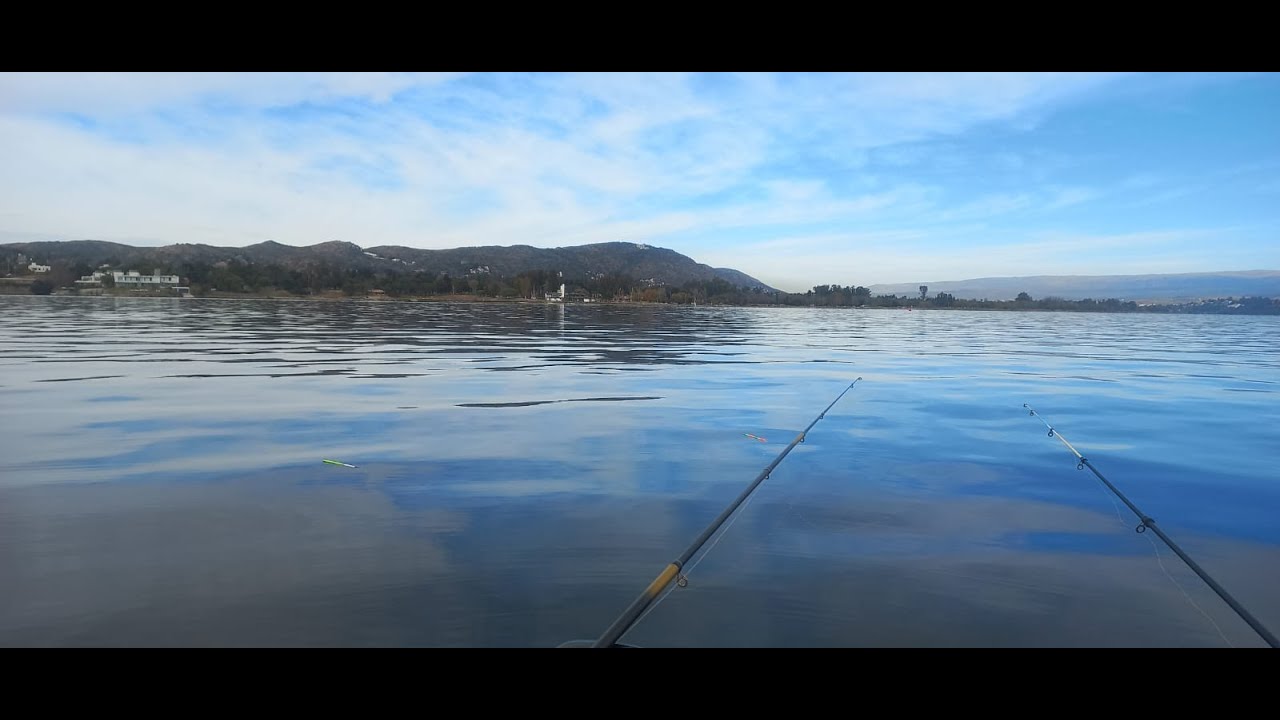Dique San Roque a Full de agua: Pesca Embarcada de Pejerrey"