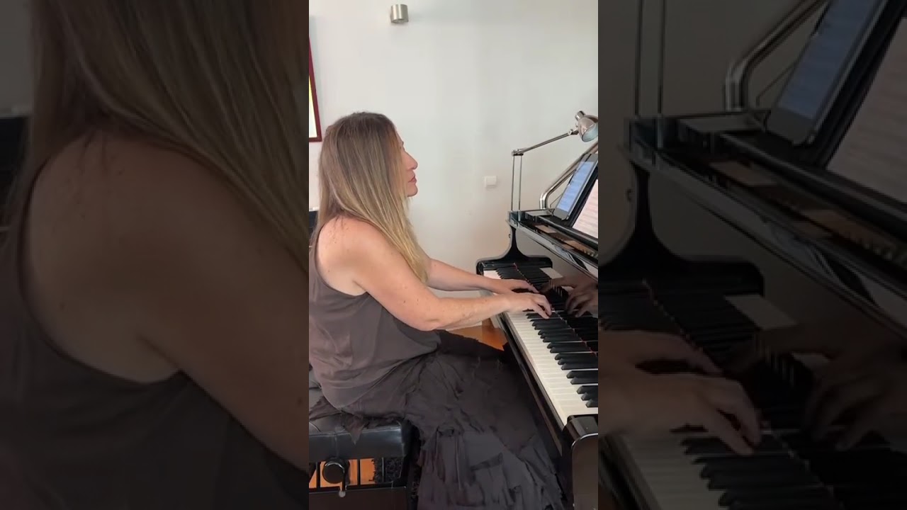 Superestrella, Aitana piano cover