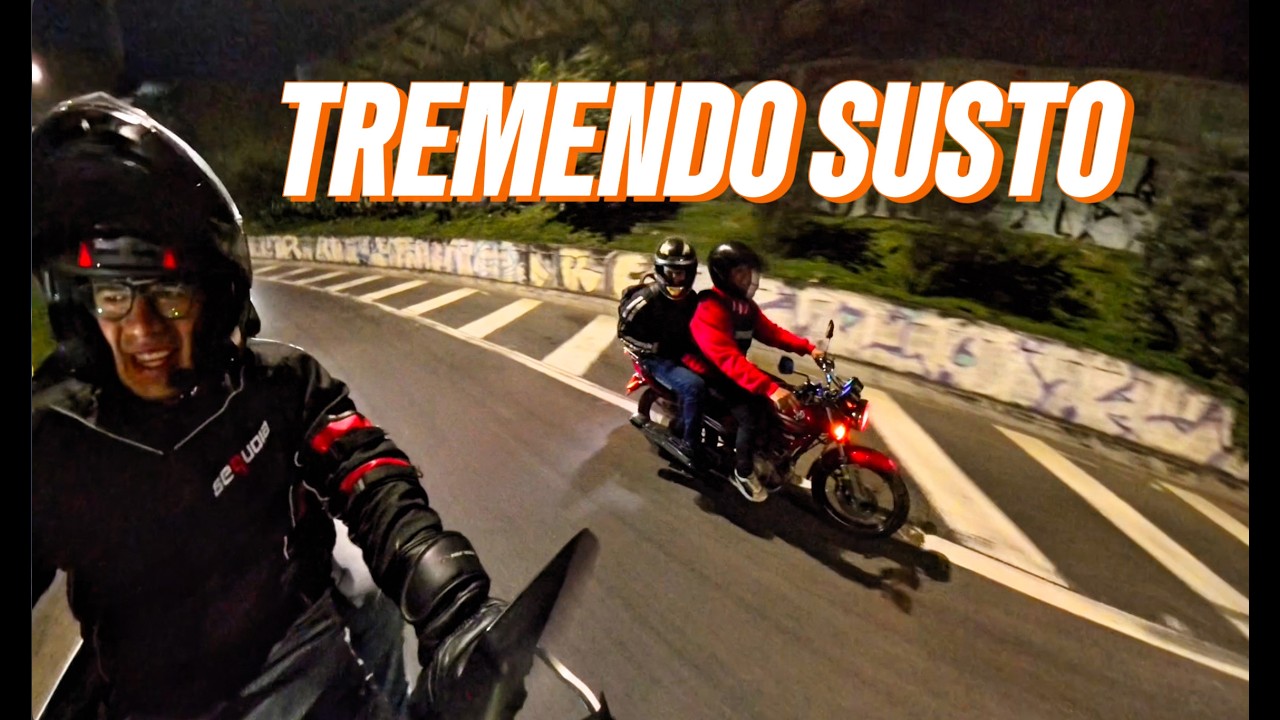 Nos INTERCEPTAN en MEDELLÍN de noche 😱 en nuestro viaje por Colombia / Joan Camargo en moto