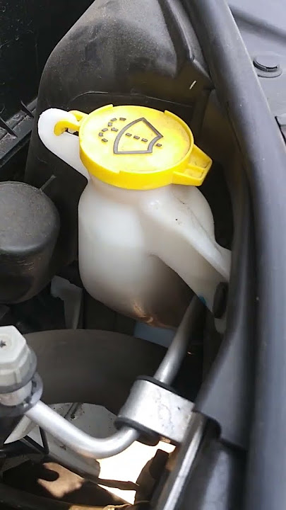 Chevrolet Tahoe – How to add windshield washer fluid 