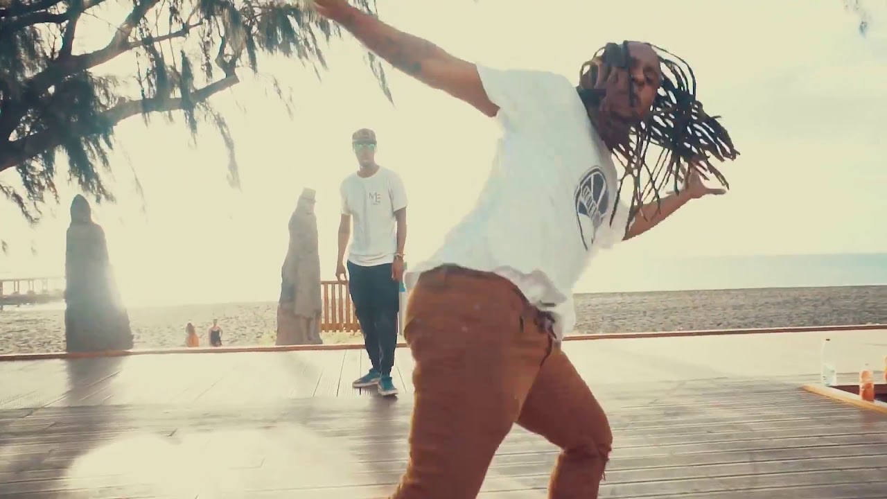 Batay Mimit By Médea Nicolas (Ace974) & Perny Loick (Low Kaflow) Welcome to St Paul.