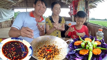 Quá Lâu Mới Ăn Lại Món Ốc Bươu Vàng Kho Sả Ớt | Bữa Cơm Quê Nhà Của Anh Nông Dân #345